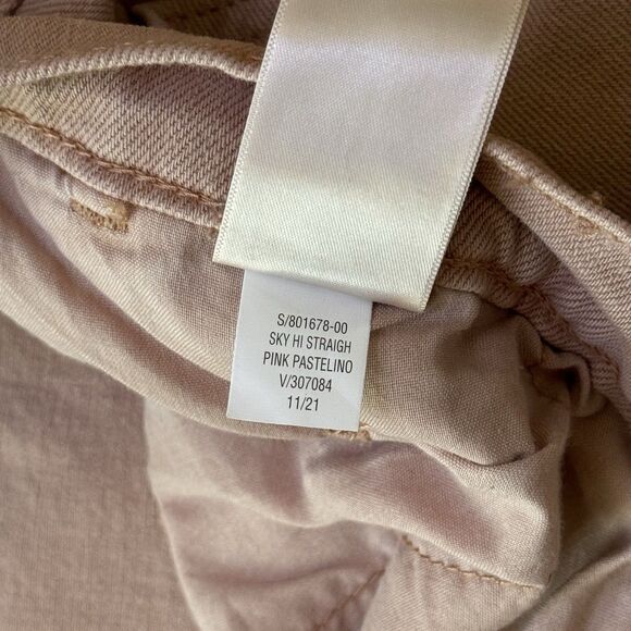 Old Navy Women’s Extra HR Sky-Hi Straight Secret Smooth Pockets Pink Sz 18 NWT - Picture 16 of 16